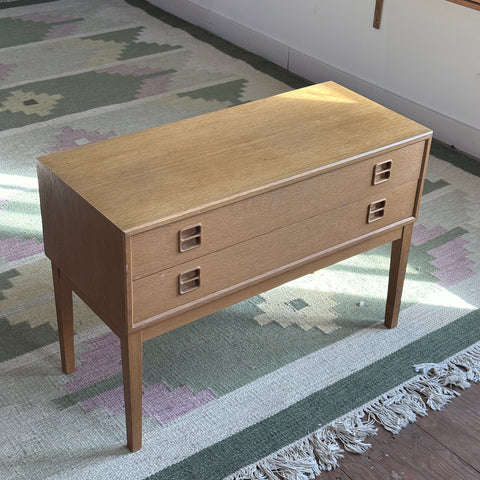 Compact Oak 2-Drawer Unit