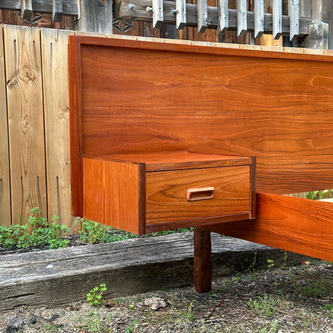 Vintage Teak Queen Bed Frame w/ Floating Side Table