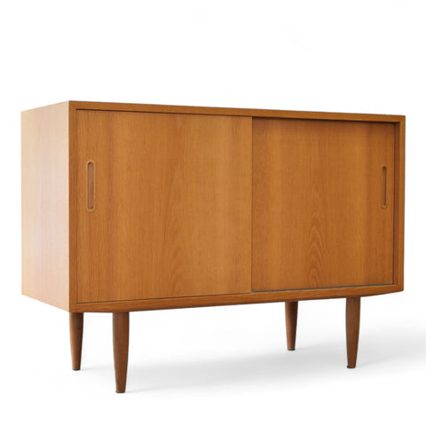 Compact Oak Sideboard by Poul Hundevad