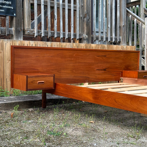 Vintage Teak Queen Bed Frame w/ Floating Side Table