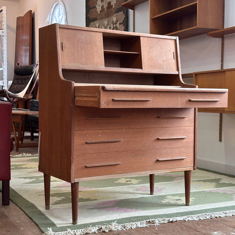 Oak Bureau/Vanity w/ Storage